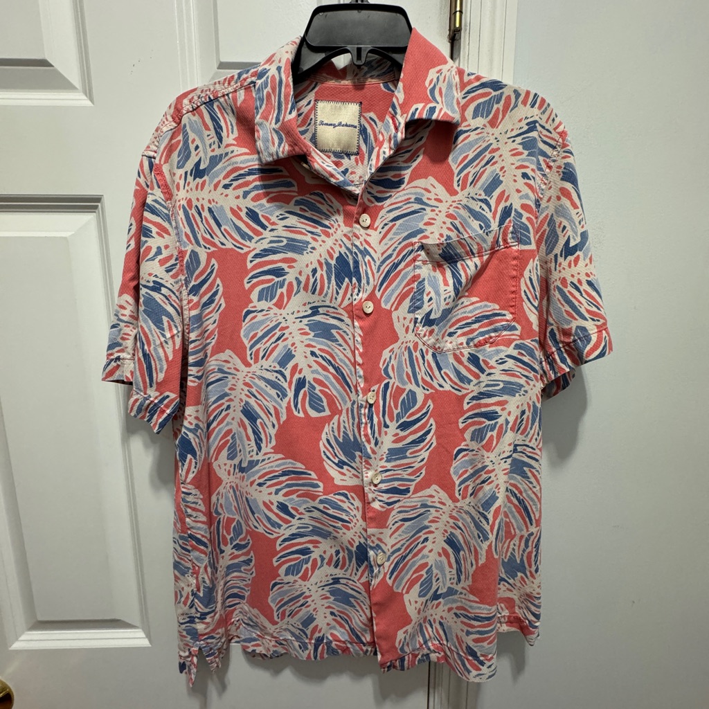 Tommy Bahama Pink And Blue Casual Button Down Shirt With Tropical Leaf Design M
